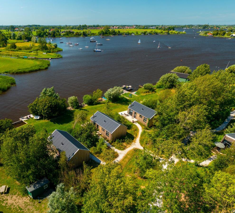 Pean-Buiten Waterlodges Nes  Eksteriør bilde