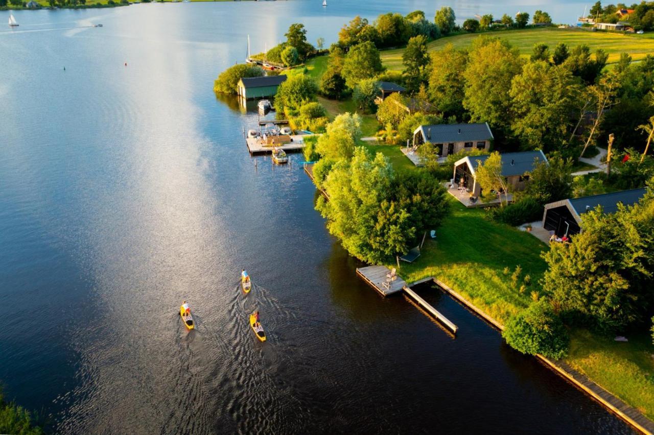 Pean-Buiten Waterlodges Nes  Eksteriør bilde